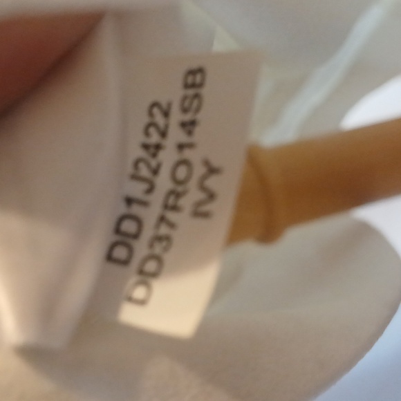 New! Tags!! DKNY White Long Slit Sleeve Dress With Tie Waist Sz 10 - Picture 11 of 12